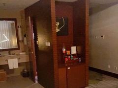 -中铁花水湾温泉酒店(大邑店)