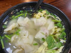 鸡汁小馄饨-赤酱红油(家乐福店)