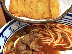 -鑫花溪牛肉米粉(凤凰街创始总店)
