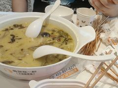 -鱼你在一起(闵行龙盛国际店)