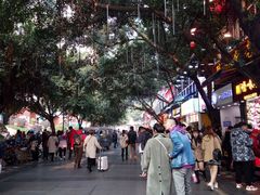 -八一好吃街·高品美食广场