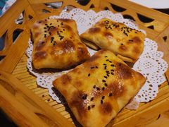 -壹号院音乐餐厅•烤全羊•新疆菜(浐灞店)