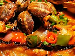 -鸣记脆皮烤鱼·海鲜烤鱼(三八广场店)