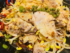 云南经典汽锅鸡-云海肴·汽锅鸡·云南菜(苏州中心店)