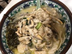 -明呈黄鱼面馆(斜土路店)
