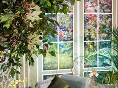 -深圳富苑皇冠假日套房酒店