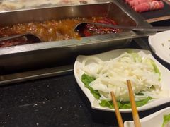 -百年川椒重庆老火锅(光谷店)