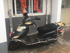 -咱家王新国把子肉(县东巷店)