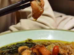 肥肠-八月美食小馆(银泰城总店)