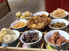-鸡遇虾煲干锅火锅(小寨金莎店)