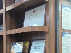 -咿呀口腔(光谷分院)