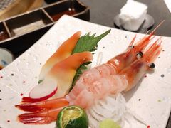 -铭牛烧肉·和牛海鲜自助(高新月牙湖店)