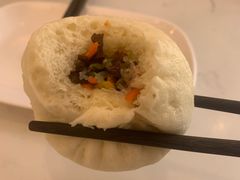 -李与白包子铺(桐梓林店)