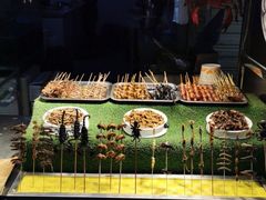 -泰龙城小吃街