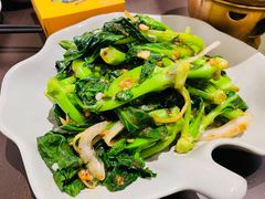 -大头虾越式风味餐厅(光明广场店)