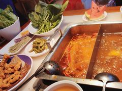 -重庆高老九火锅(虹桥天地店)