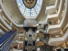-红星美凯龙国际家居博览中心至尊mall停车场