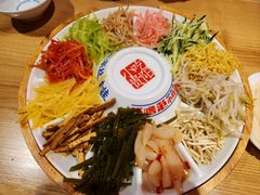 -怪噜范·老贵阳街头名小吃(数博万达店)