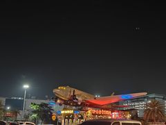 -席娜卡琳火车铁道夜市