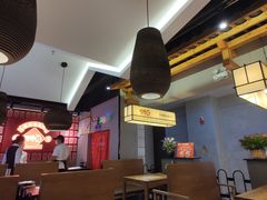 大堂-怪噜范·老贵阳街头名小吃(鸿通城店)