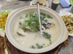 -紫藤园·天目湖大鱼头(南山竹海店)