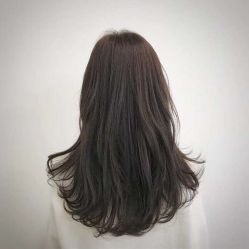 -茶发Salon·烫发染发理发