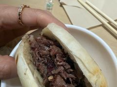 -闫家驴肉老店(华电一校店)
