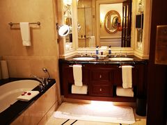 -广州富力丽思卡尔顿酒店