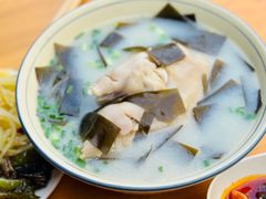-中和裴氏蹄花(府河路店)