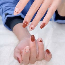 -七彩虹美甲美睫 半永久