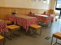 -秦香陕西食府(华贸天地店)