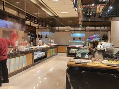 -广州万富希尔顿酒店·感趣自助餐厅·金秋蟹宴生蚝海鲜刺身烧烤