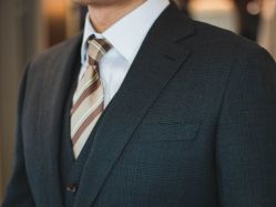 -优刻西服西装定制(金轮国际广场店)