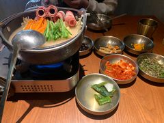 -春熙台韩国料理·章鱼肥牛(西丽店)