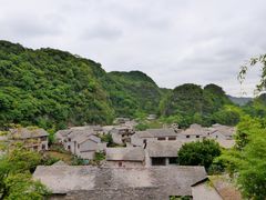 -高荡千年布依古寨旅游景区