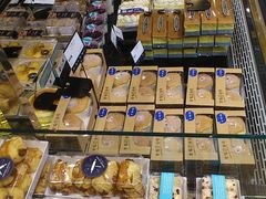 面包甜点陈列柜-FASHION BAKERY法森贝克(新德路店)