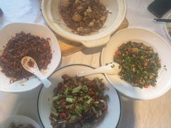 -鄱阳湖·江西小炒·瓦罐煨汤(五道口店)