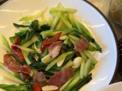 -潮界(LU·ONE凯德晶萃广场店)