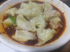 红油抄手-花市豌杂面(民生路店)