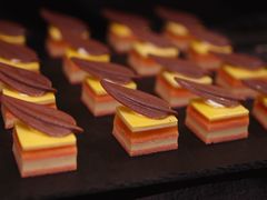 -北京希尔顿逸林酒店-逸轩西餐厅-自助餐厅