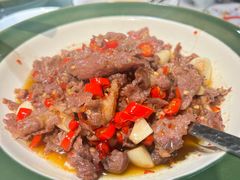 -费大厨辣椒炒肉(高铁吾悦广场店)