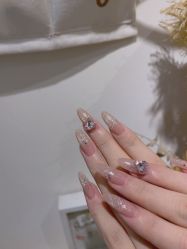 -NEW LOOK-绿麓 · 美甲美睫脱毛工作室