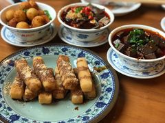 -炉小二铜锅牛蛙•川湘菜(三里屯店)