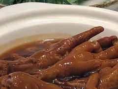 鲍汁凤爪-白天鹅宾馆-宏图府餐厅