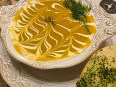 -Mark&Mars Restaurant