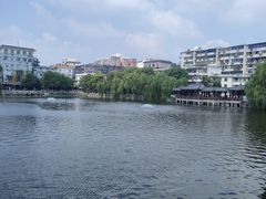 -孺子亭公园