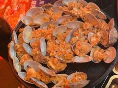 -何师烧烤Pro ·江湖川菜·小龙虾·精酿啤酒(太古里旗舰店)
