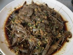 -红灯笼大酒楼(通湖路店)