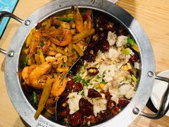 -小鱼小牛·鱼牛干锅·脆鱼火锅(世欧广场店)