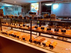 面包甜点陈列柜-tuan woodfire kitchen(锦绣坊店)